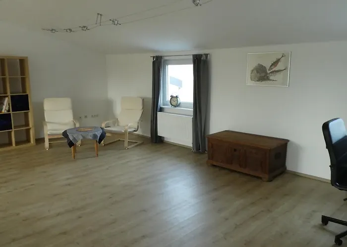 Ruhige Ferienwohnungen Mit Teichblick