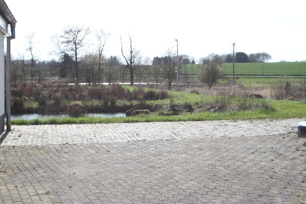 Appartement Ruhige Mit Teichblick Wetterfeld