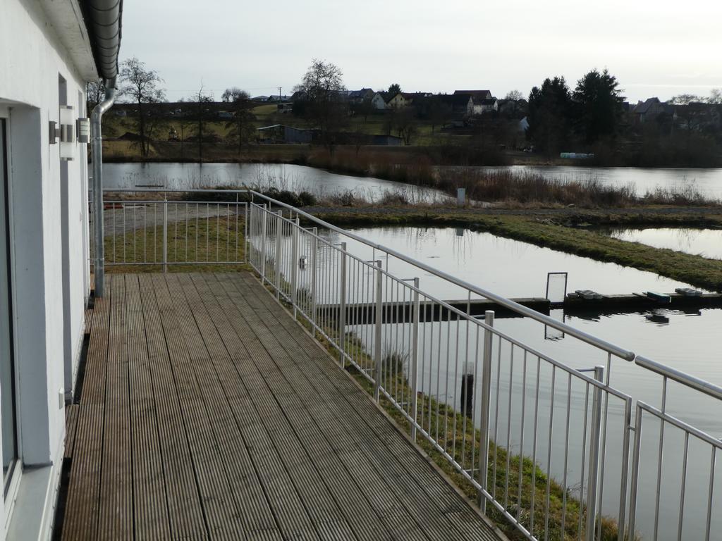 Ruhige Mit Teichblick * Wetterfeld