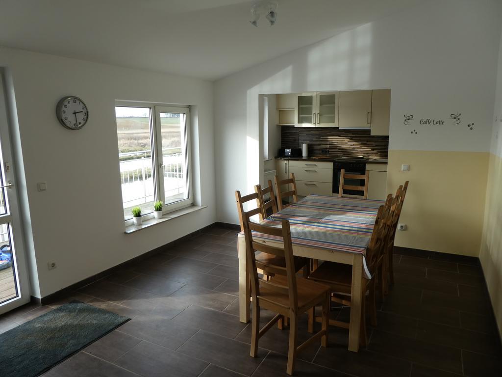 Appartement Ruhige Mit Teichblick *